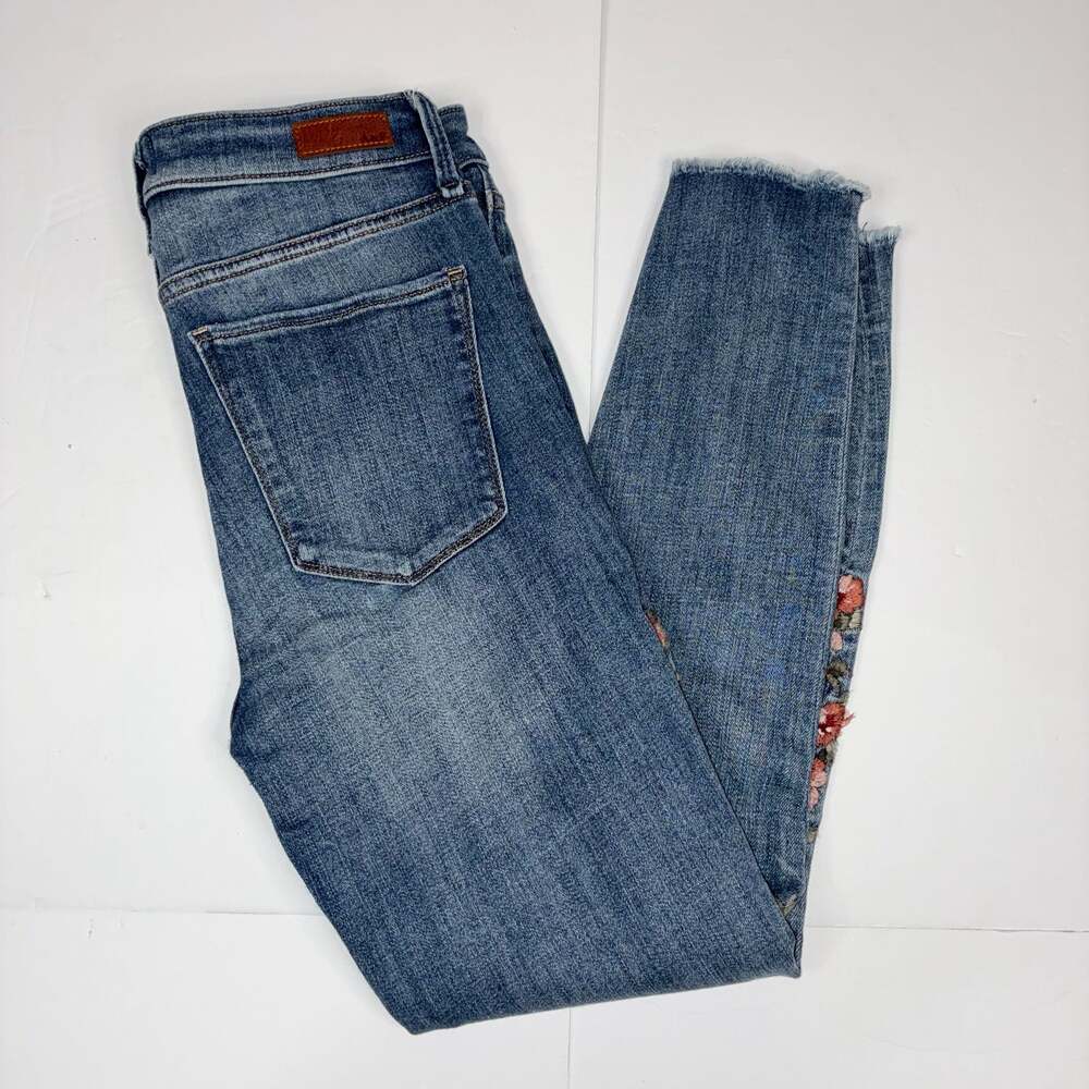 Abercrombie & Fitch Women High Rise Ankle Jeans with Floral and Raw Hem W28